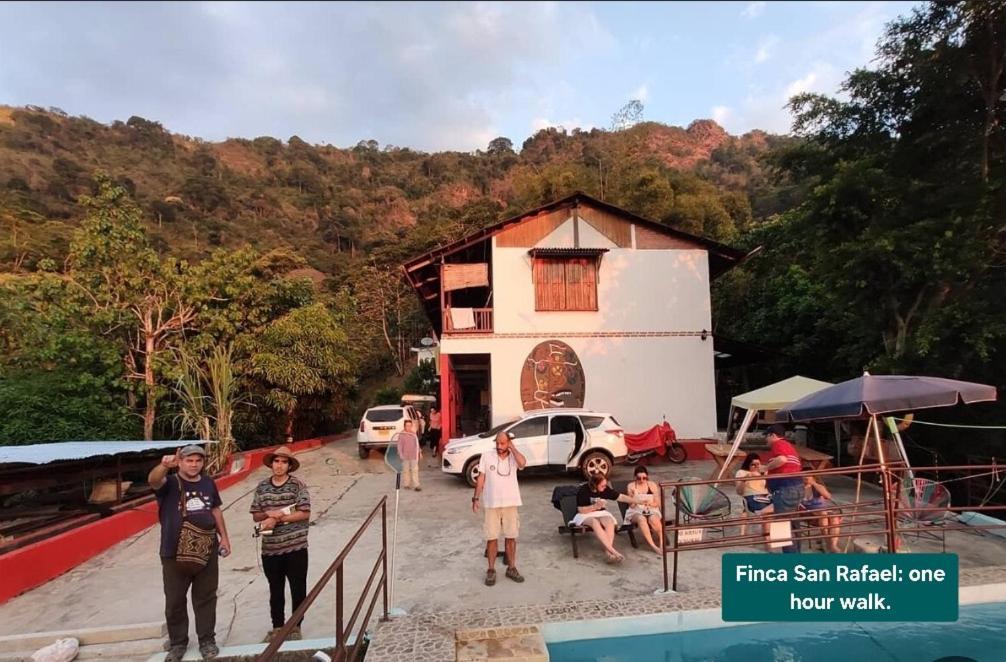 Hotel Minca Express Relax - Base Camp Buitenkant foto